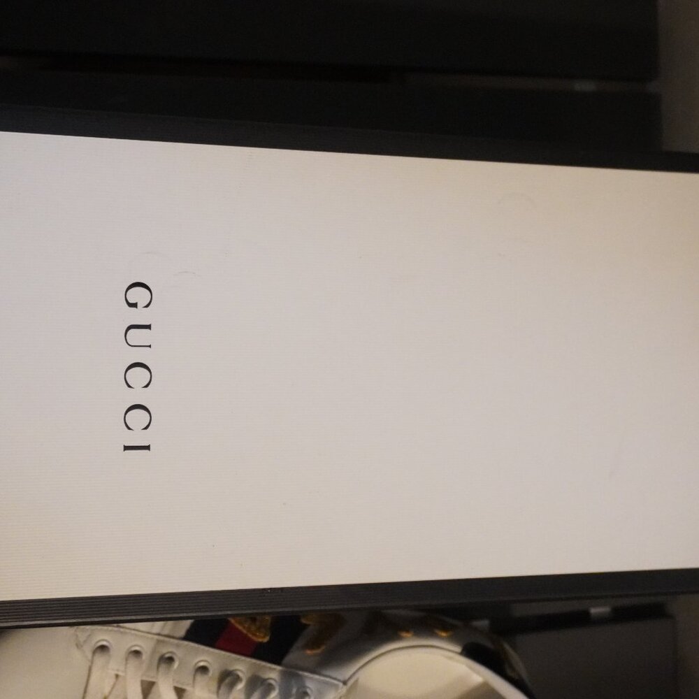Size 10 Gucci Ace “LOVED” Web Stripe Leather Sneakers (White/Gold) – Used - Picture 4 of 6